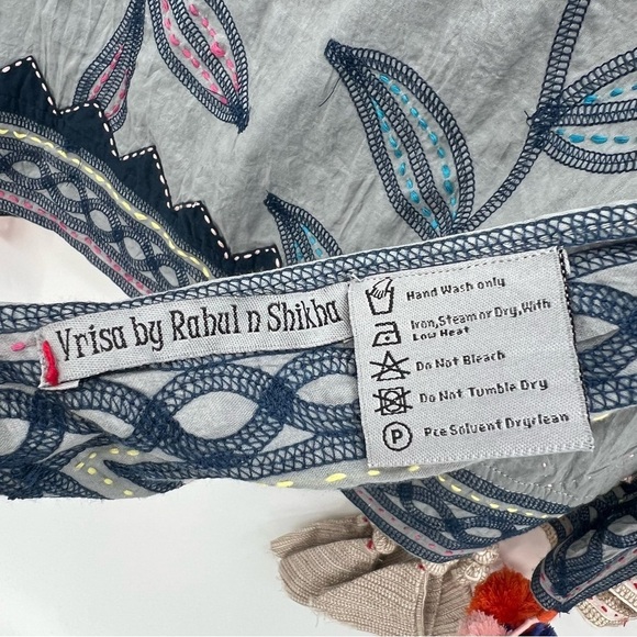 Vrisa Hand Made in India Cotton Embroidered Scarfs Dupatta Lot of 2 - Picture 7 of 10